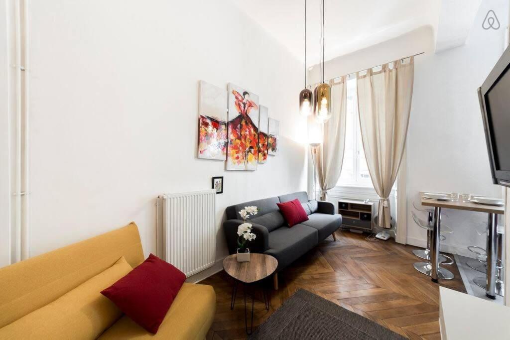 Ferienwohnung Perfect To Visit Lyon With Family Or Friends Ail Exterior foto